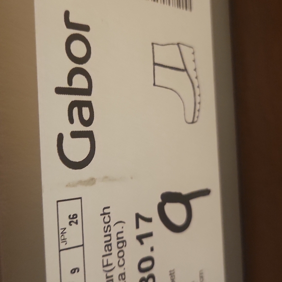 Black suede low boots. Great grip soles. - Picture 3 of 5